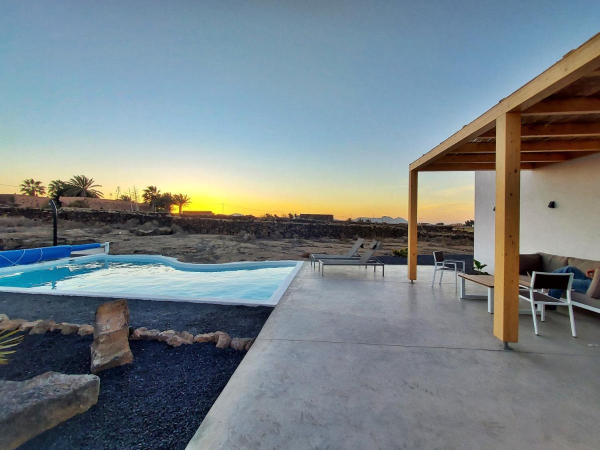 Villa Tabaiba En Lajares Con Piscina Extérieur photo