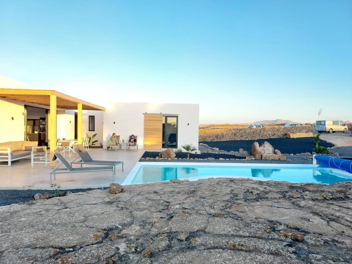 Villa Tabaiba En Lajares Con Piscina Extérieur photo